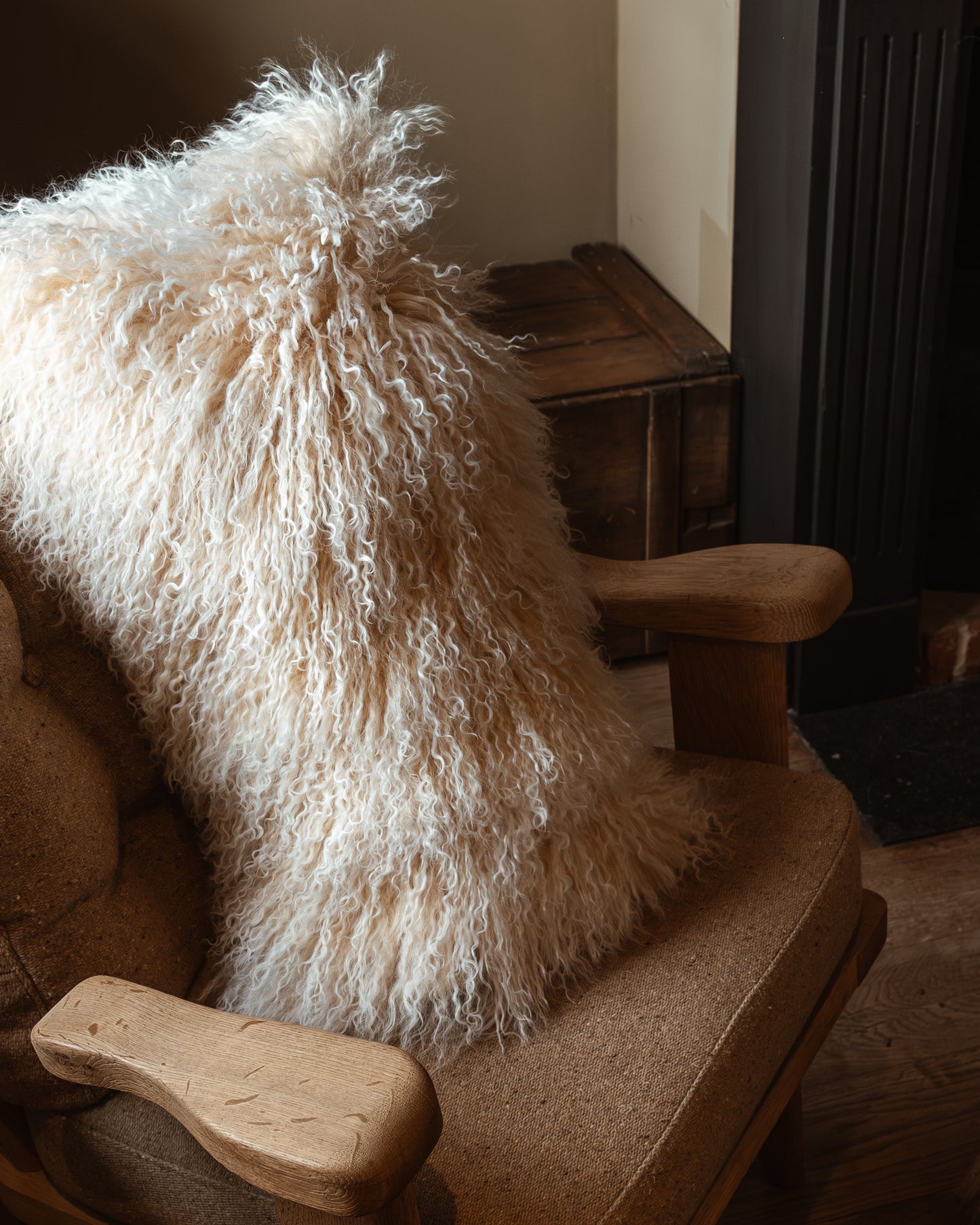 Coussin en peau de mouton Tibétain - Soleil arctique